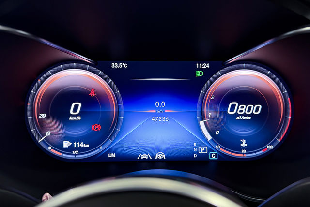 M-BENZ賓士 C180  第7張相片