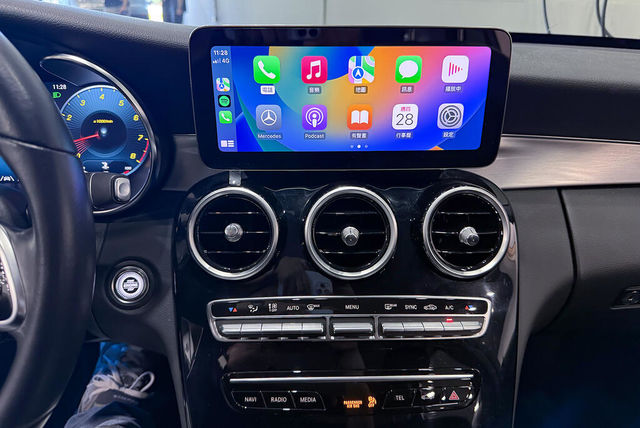 M-BENZ賓士 C180  第10張相片