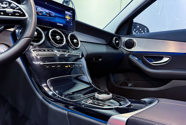 M-BENZ賓士 C180  第12張相片