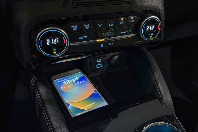 FORD福特 KUGA  第12張相片