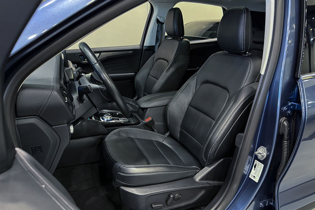 FORD福特 KUGA  第15張相片