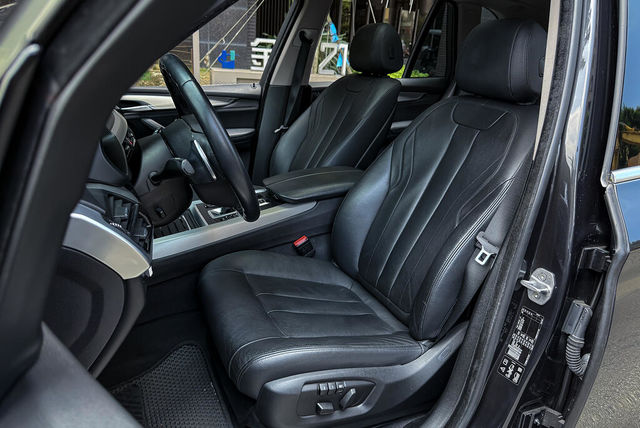 BMW寶馬 X5 XDRIVE25D  第13張相片