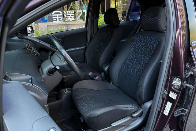 TOYOTA豐田 YARIS S  第7張相片