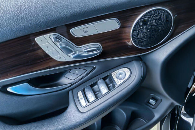 M-BENZ賓士 GLC300  第5張相片