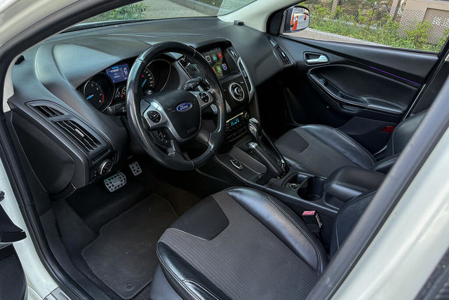 FORD福特 FOCUS  第8張相片