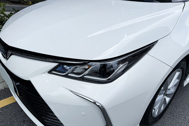 TOYOTA豐田 COROLLA ALTIS HYBRID  第3張相片