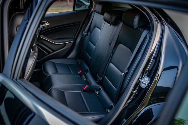 M-BENZ賓士 GLA180  第10張相片