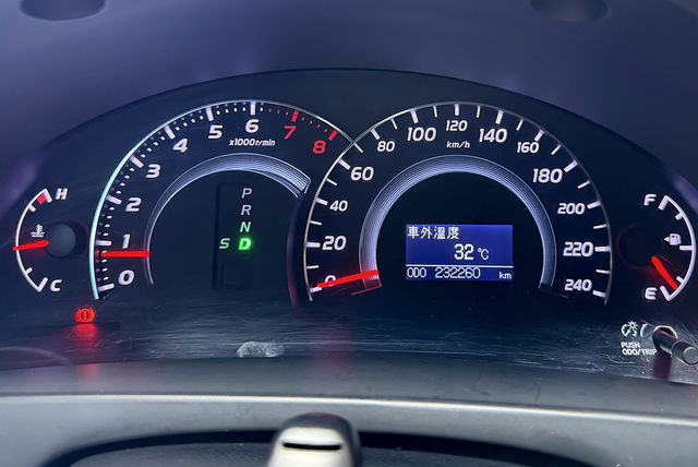 TOYOTA豐田 CAMRY  第8張相片