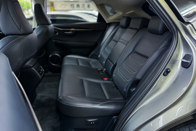 LEXUS凌志 NX200T  第18張相片