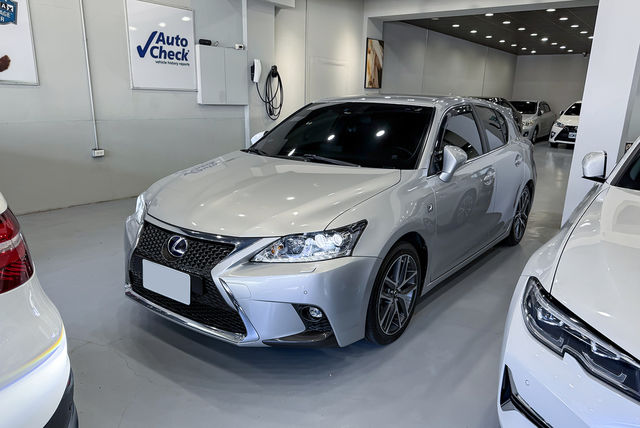 LEXUS凌志 CT200H  第1張相片