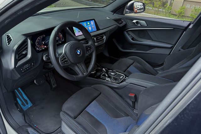 BMW寶馬 218I M SPORT  第6張相片