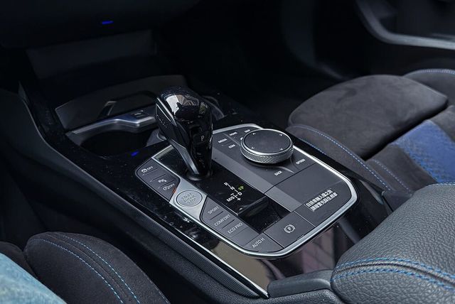 BMW寶馬 218I M SPORT  第12張相片