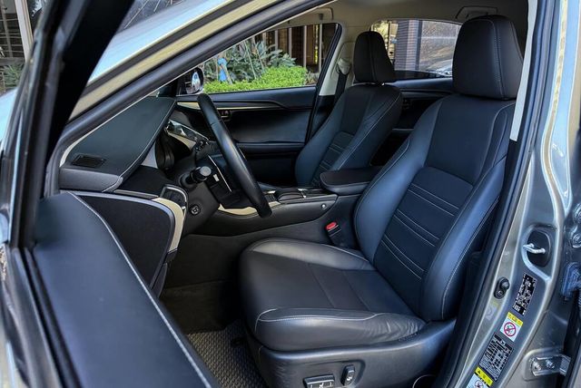 LEXUS凌志 NX200  第12張相片