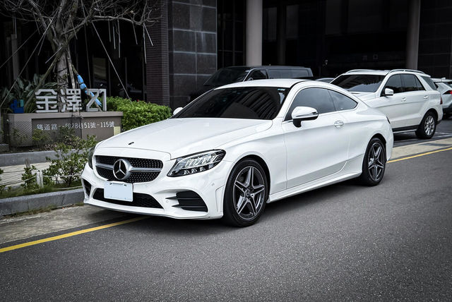 M-BENZ賓士 C180 COUPE  第1張相片