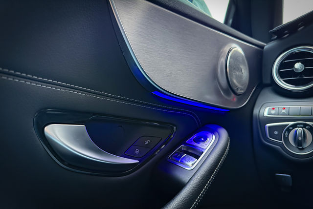 M-BENZ賓士 C180 COUPE  第11張相片