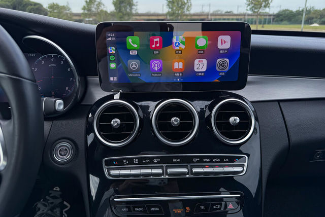 M-BENZ賓士 C200  第10張相片