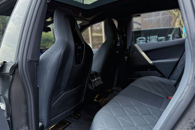 BMW寶馬 IX XDRIVE40  第17張相片