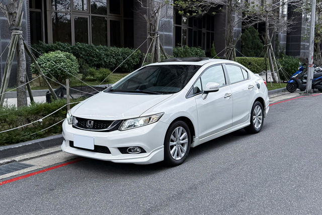 HONDA本田 CIVIC  第1張相片