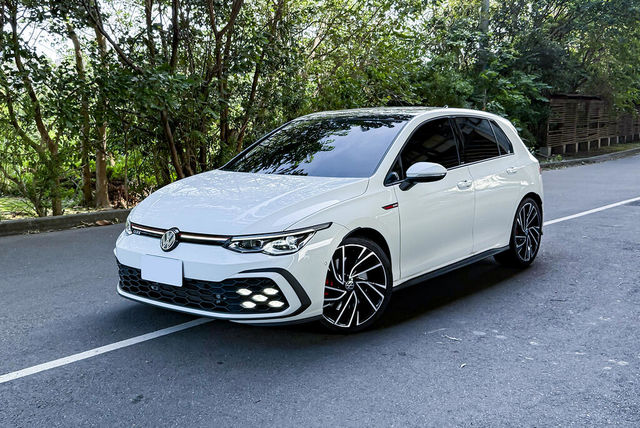 VOLKSWAGEN福斯 GOLF GTI  第1張相片