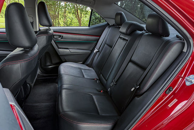 TOYOTA豐田 ALTIS  第14張相片