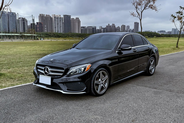 M-BENZ賓士 C300  第1張相片