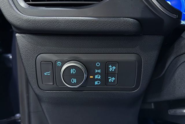 FORD福特 KUGA  第8張相片