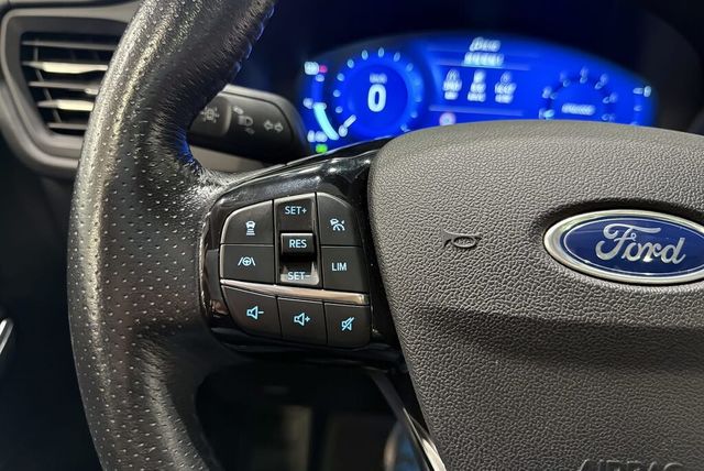 FORD福特 KUGA  第11張相片