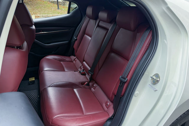 MAZDA馬自達 MAZDA 3  第13張相片