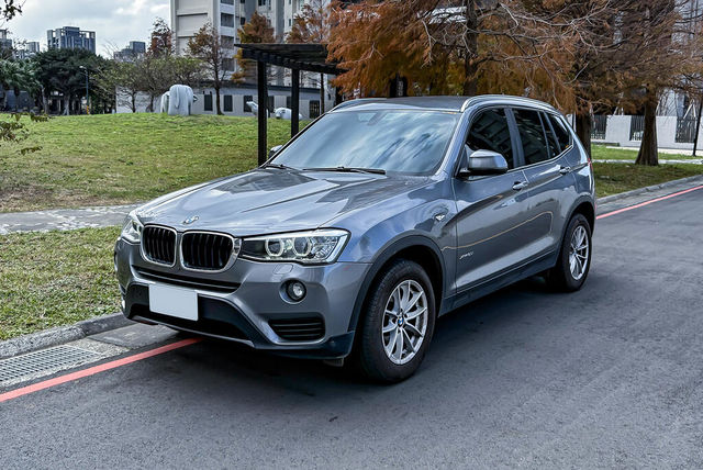 BMW寶馬 X3  第1張相片