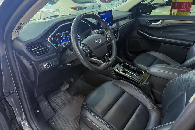 FORD福特 KUGA  第3張相片