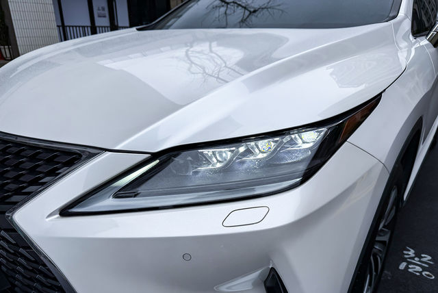 LEXUS凌志 RX300  第3張相片