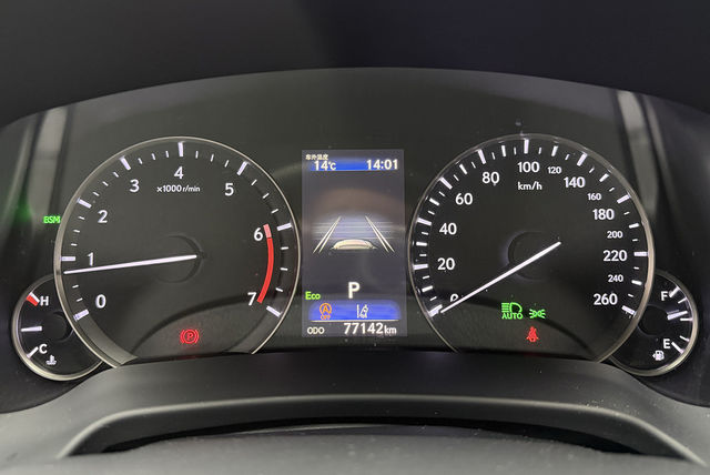 LEXUS凌志 RX300  第7張相片