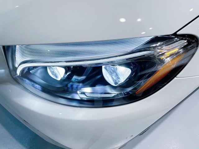 M-BENZ賓士 GLC300  第3張相片