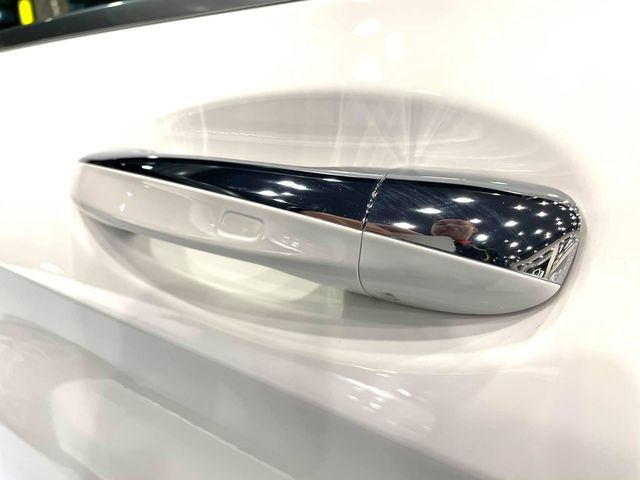 M-BENZ賓士 GLC300  第4張相片