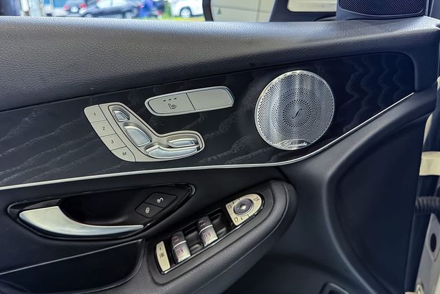 M-BENZ賓士 GLC300  第8張相片