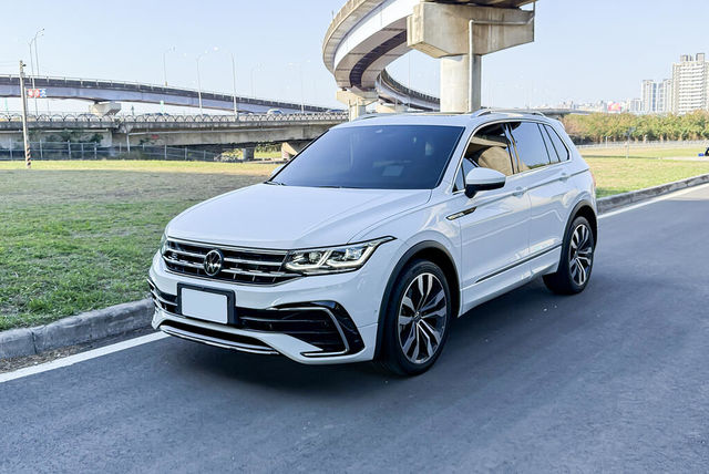 VOLKSWAGEN福斯 TIGUAN  第1張相片