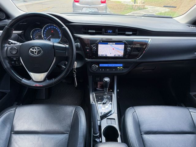 TOYOTA豐田 ALTIS  第6張相片