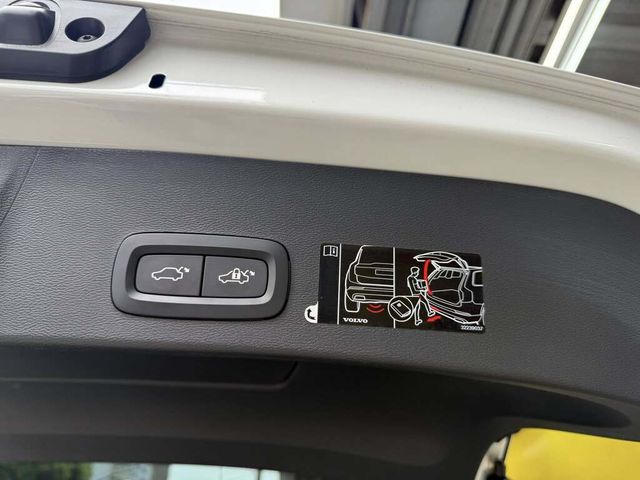 VOLVO富豪 XC40 B5  第9張相片