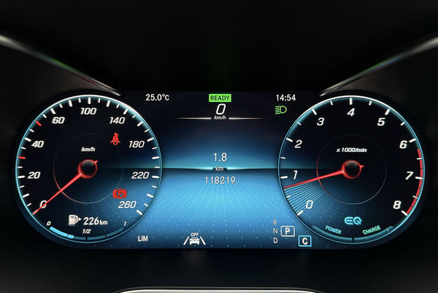 M-BENZ賓士 C200  第7張相片