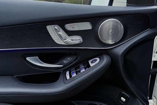 M-BENZ賓士 GLC300  第6張相片