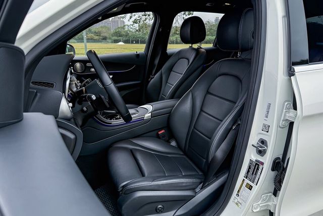 M-BENZ賓士 GLC300  第11張相片