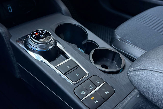 FORD福特 FOCUS ACTIVE  第8張相片