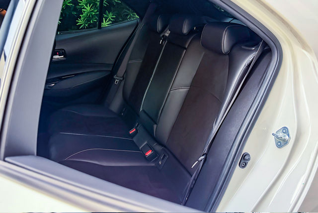 TOYOTA豐田 COROLLA SPORT  第12張相片