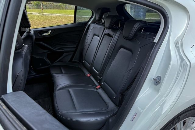 FORD福特 FOCUS  第10張相片