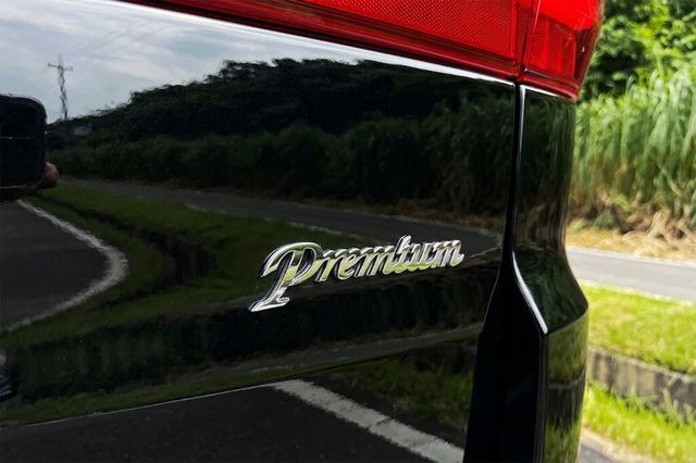 TOYOTA豐田 GRANVIA  第8張相片