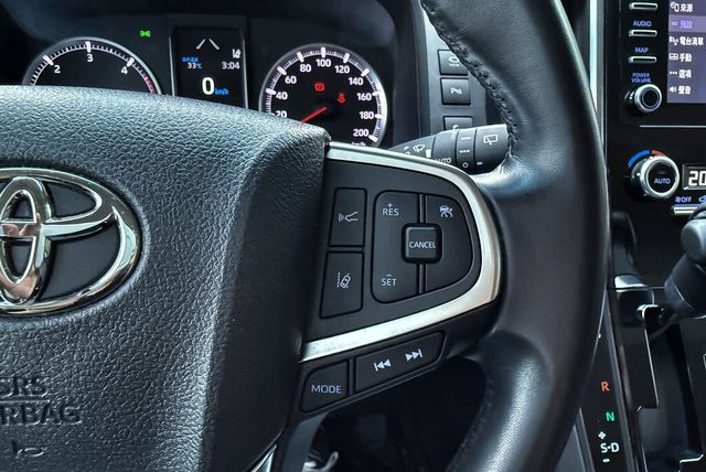 TOYOTA豐田 GRANVIA  第11張相片