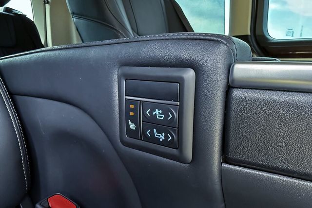 TOYOTA豐田 GRANVIA  第17張相片