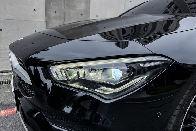 M-BENZ賓士 CLA250  第3張相片