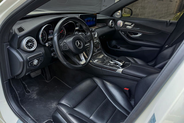 M-BENZ賓士 C300  第6張相片