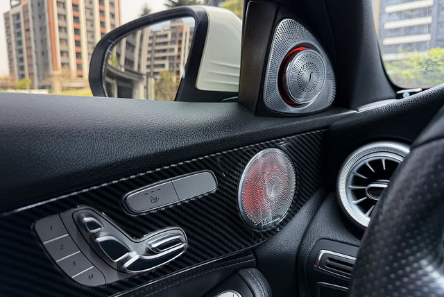 M-BENZ賓士 C300  第8張相片